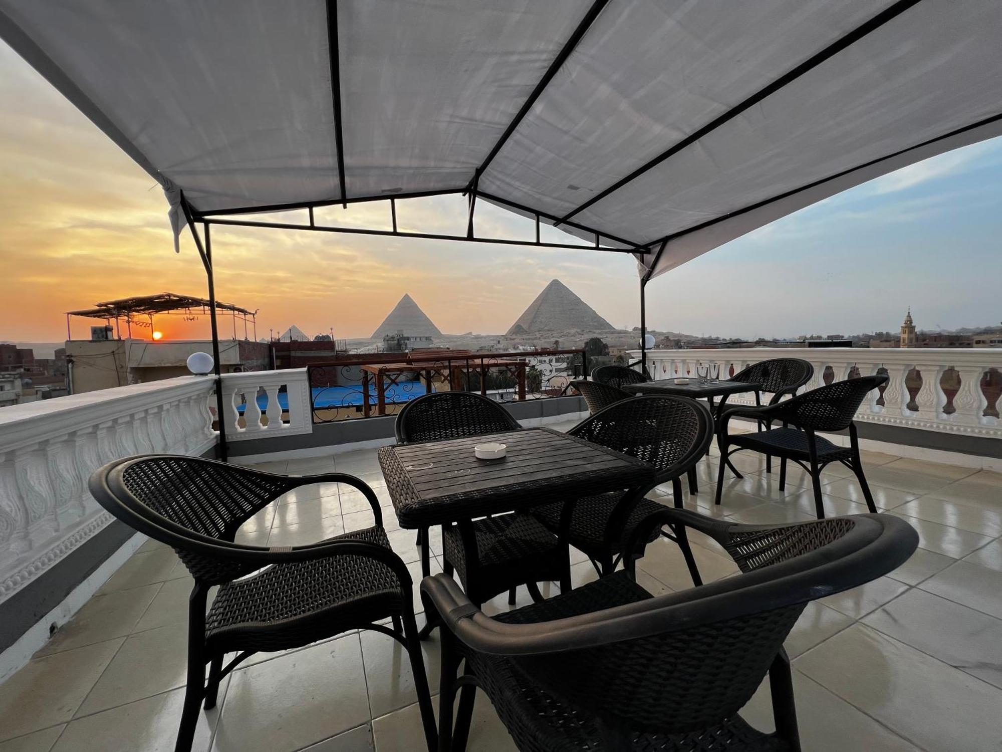 Pyramids Gate Hotel Kafrat al Jabal Exterior foto