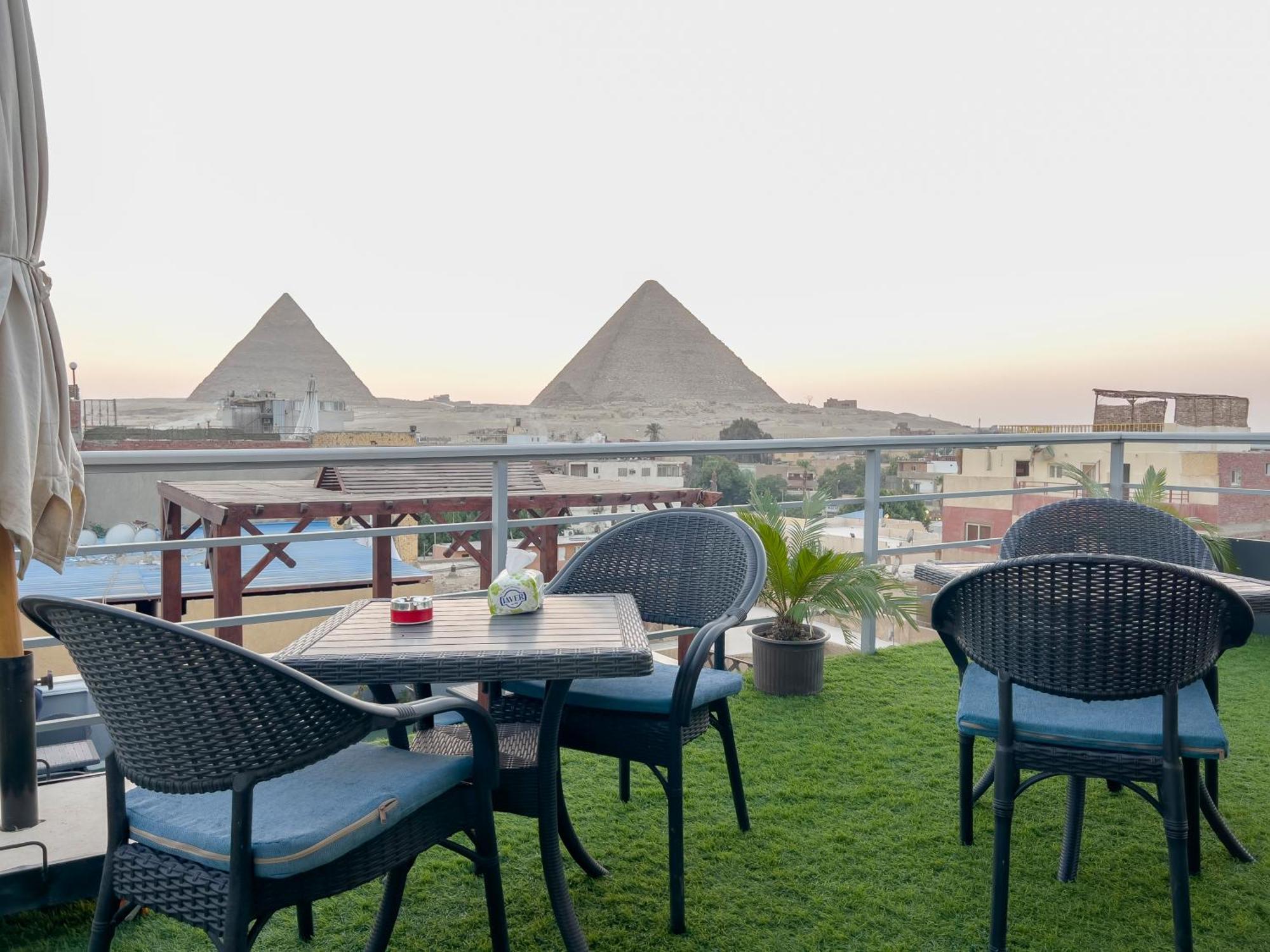 Pyramids Gate Hotel Kafrat al Jabal Exterior foto