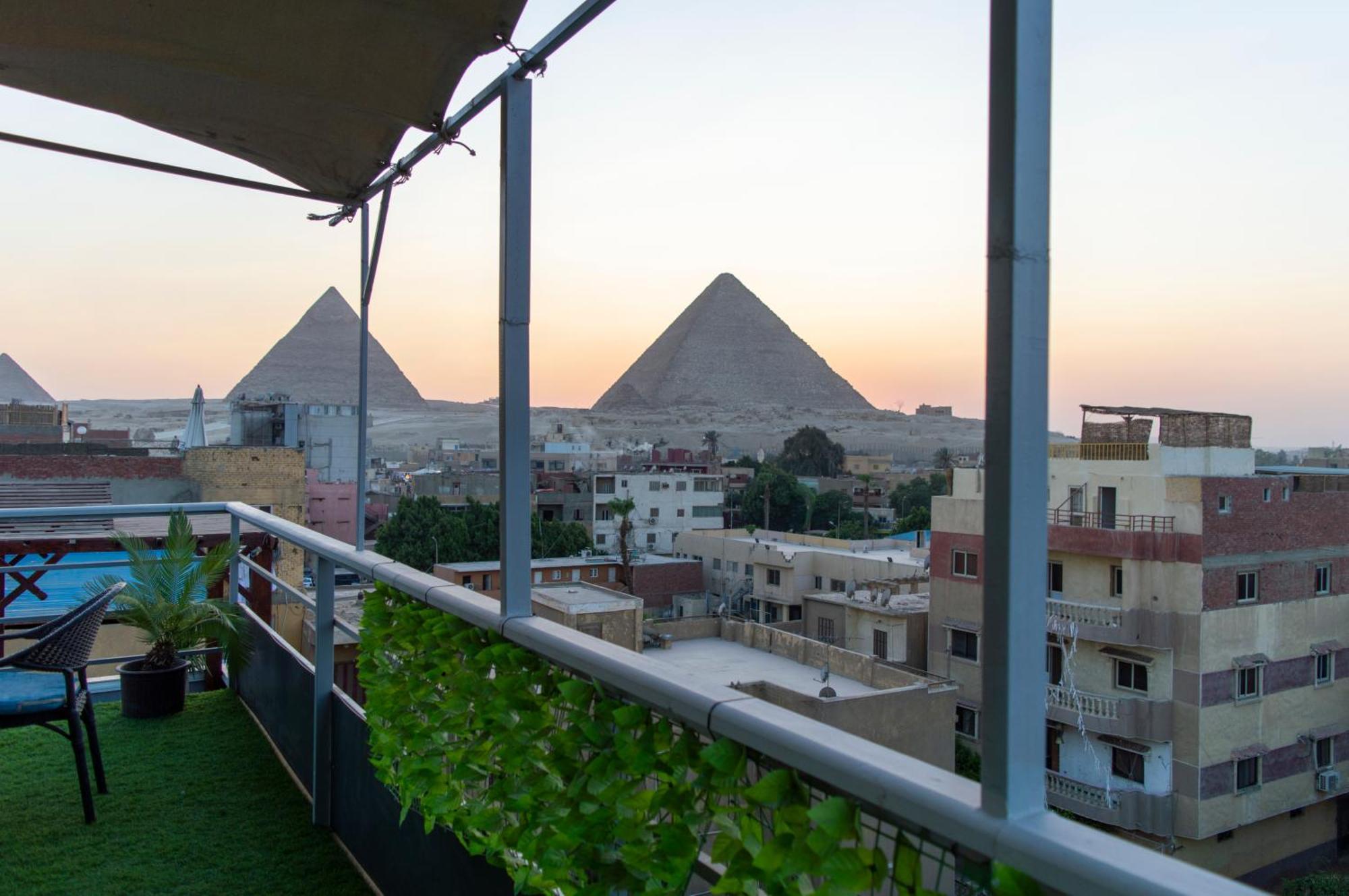 Pyramids Gate Hotel Kafrat al Jabal Exterior foto